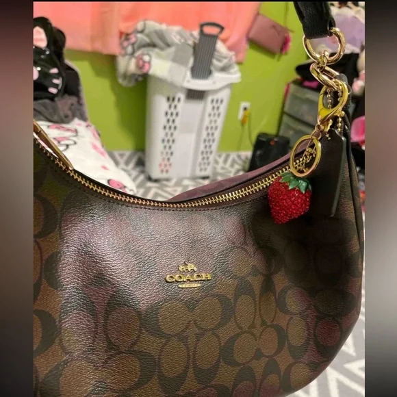 Sparkling Rhinestone Strawberry 🍓 Bag Charm Keychain with Gold Hardware NWT - Picture 6 of 8